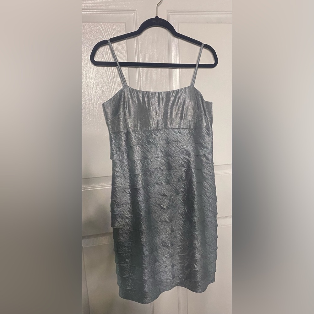 Jessica Howard Stunning Silver Dress with jacket 12P - Picture 3 of 10